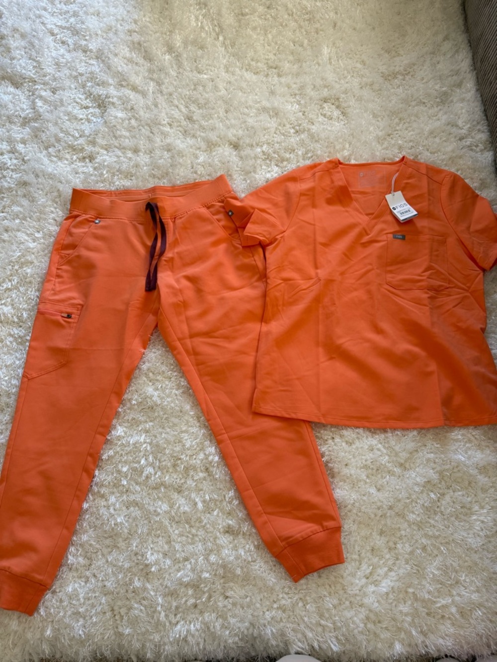 Figs Bright Orange Scrub Set - Top & Jogger Pants size L